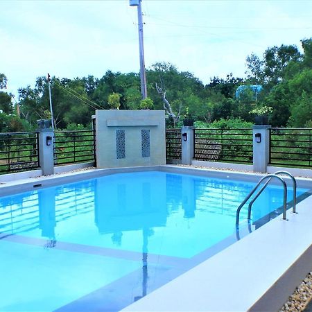 Zen Rooms Greenfields Inn Bohol Панглао Екстериор снимка